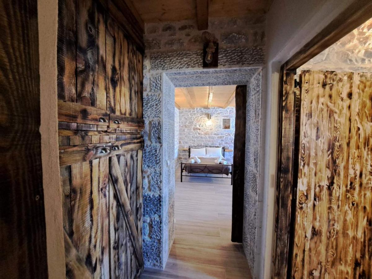 Suite Of Villa Lagkadaki Argilia Buitenkant foto