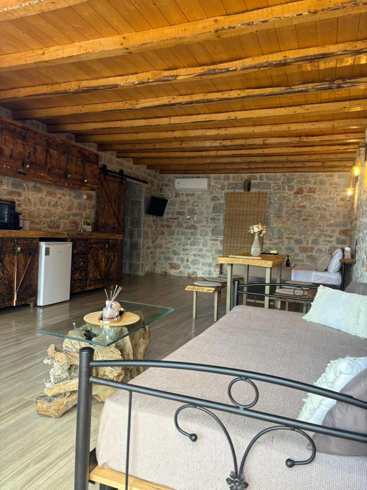 Suite Of Villa Lagkadaki Argilia Buitenkant foto